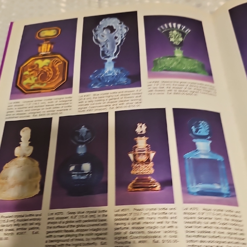 The Beauty Of Perfume - 1996 Auction Book - Coffee Table Book - Picture 6 of 8